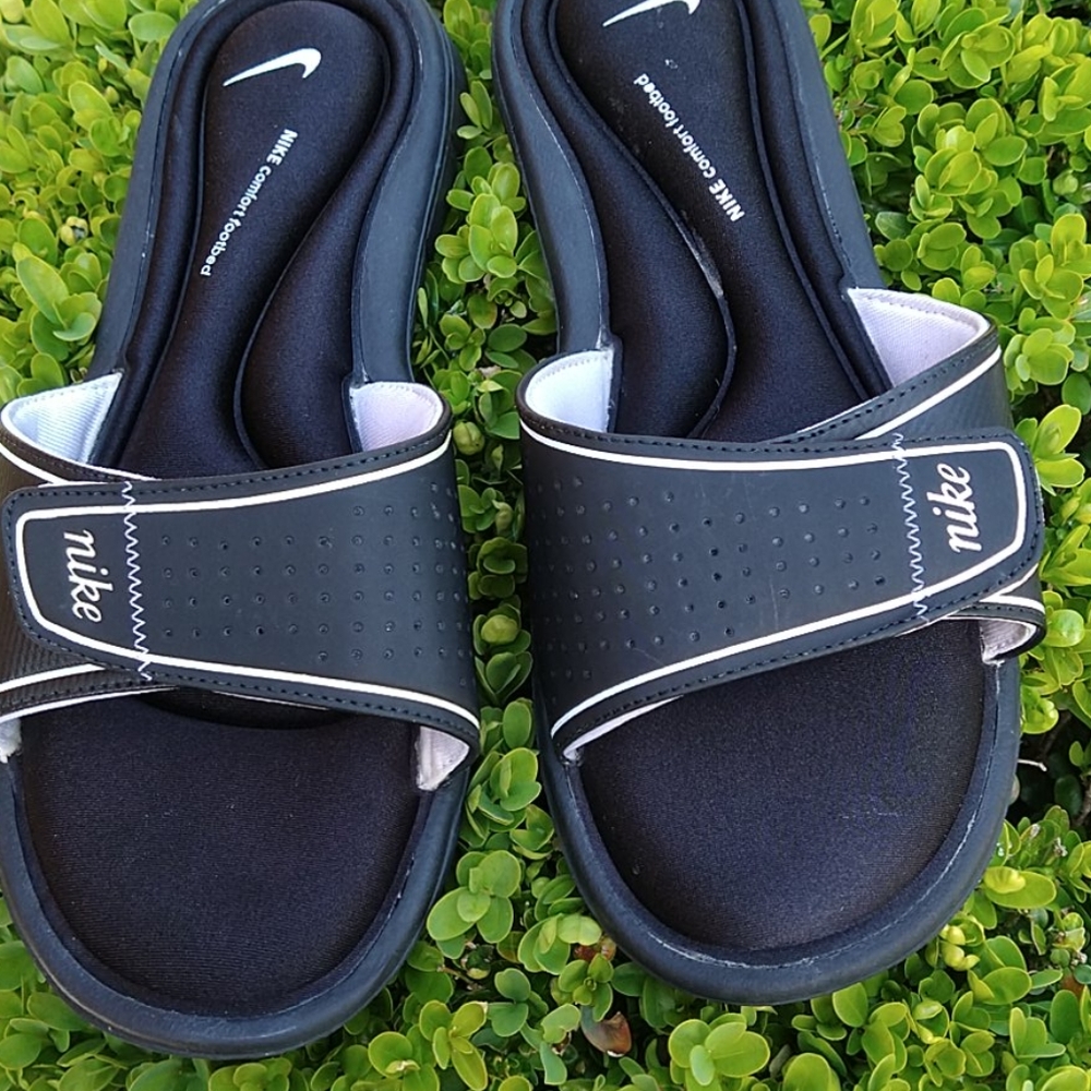 Nike Comfort Footbed Sandals